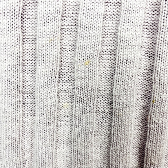 Hollister Long Sleeve Dusty Lavender Top - Picture 4 of 8